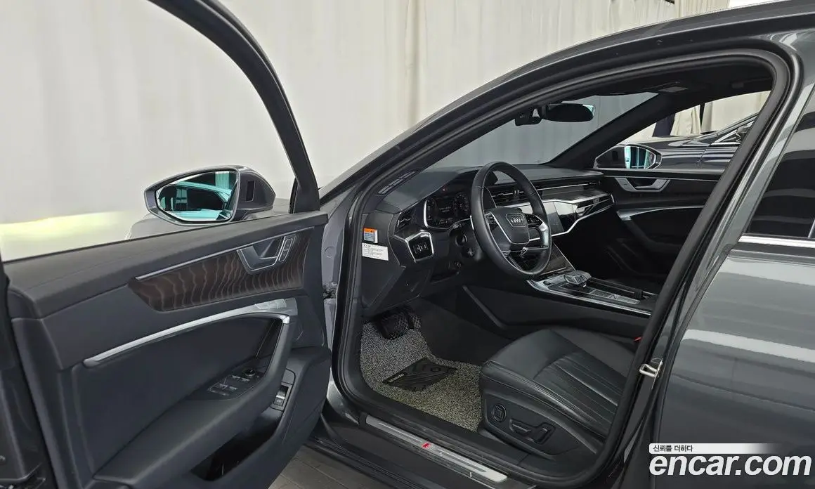 Audi A6 2022 2.0 автомат (гидро), фото 13