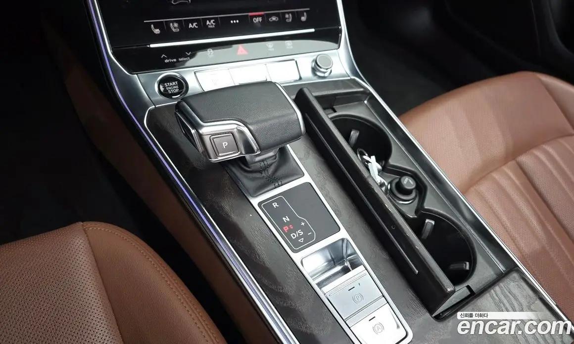 Audi A6 2023 2.0 автомат (гидро), фото 12