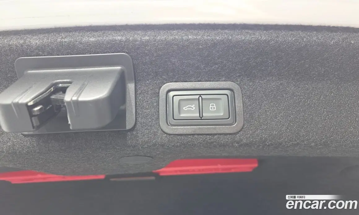 Audi A6 2023 2.0 автомат (гидро), фото 29