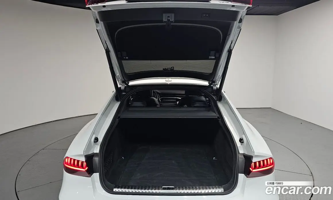Audi A7 2021 3.0 автомат (гидро), фото 25