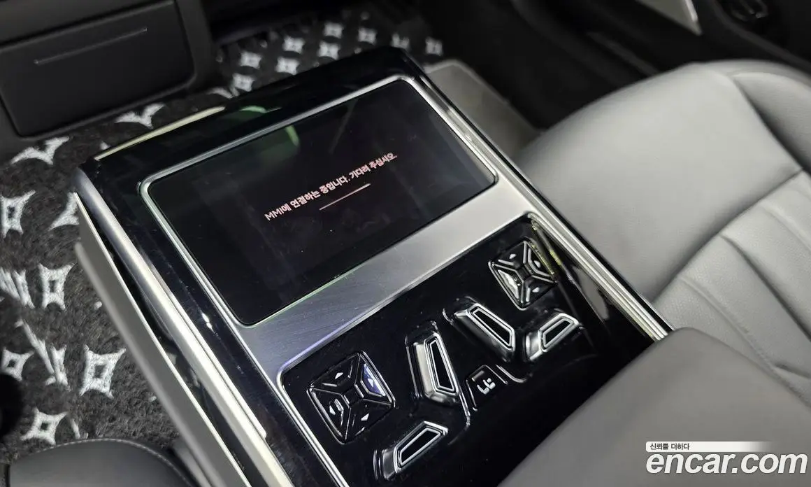 Audi A8 2021 3.0 автомат (гидро), фото 24