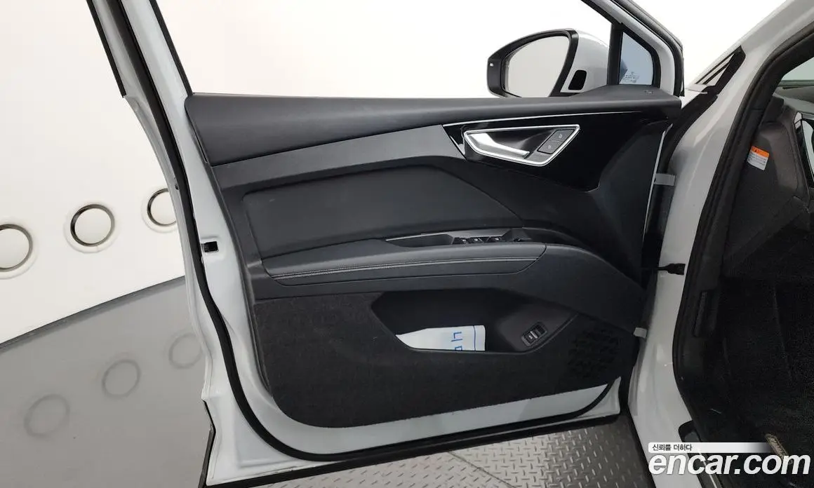 Audi Q4 e-tron 2022 0.2 автомат (гидро), фото 13