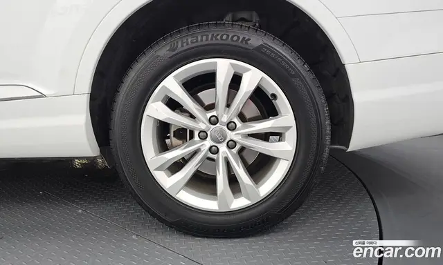 Audi Q7 2019 2.0 автомат (гидро), миниатюра 7