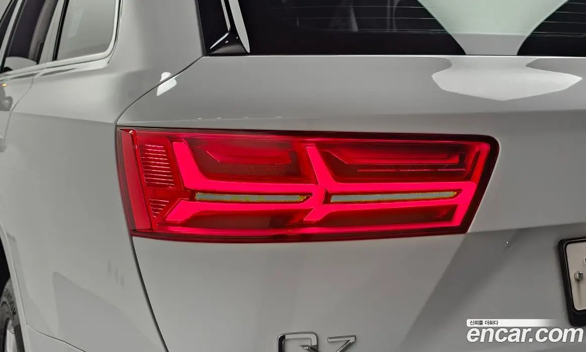 Audi Q7 2019 2.0 автомат (гидро), фото 9