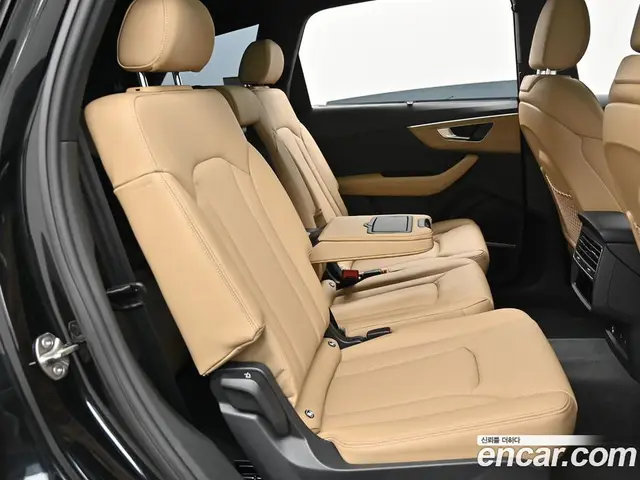 Audi Q7 2025 3.0 автомат (гидро), миниатюра 12