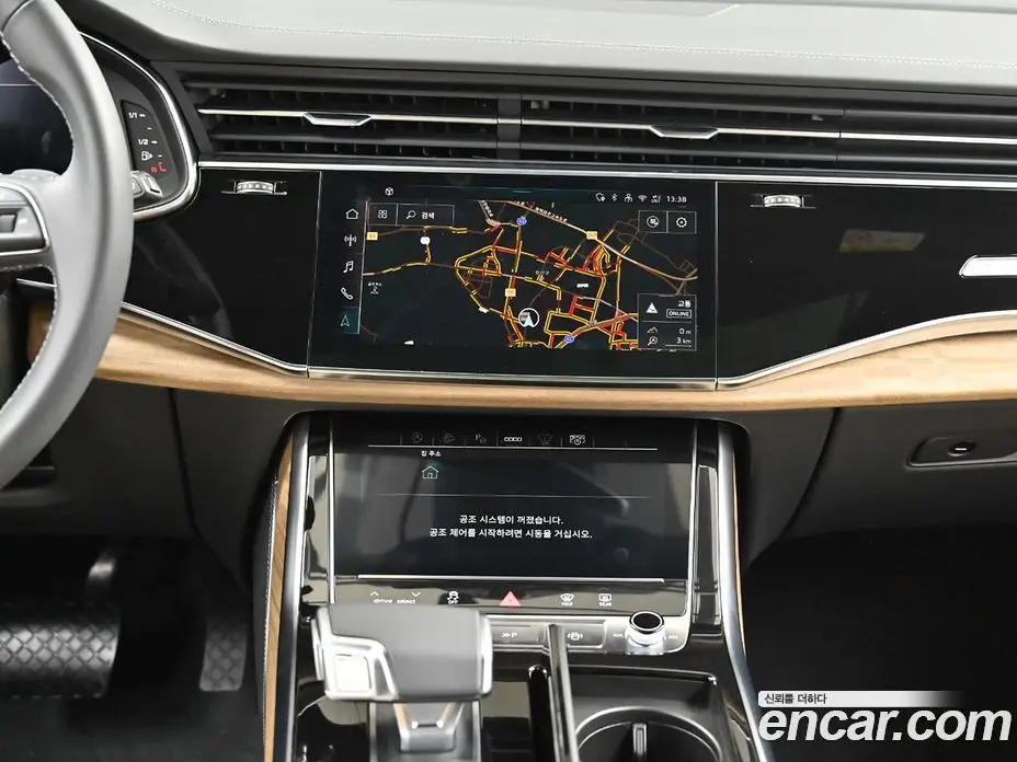 Audi Q7 2025 3.0 автомат (гидро), фото 14