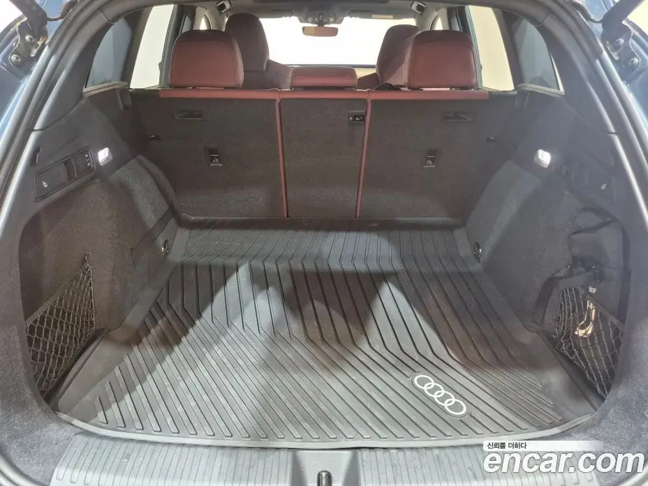 Audi SQ6 e-tron 2025 1.0 автомат (гидро), фото 19