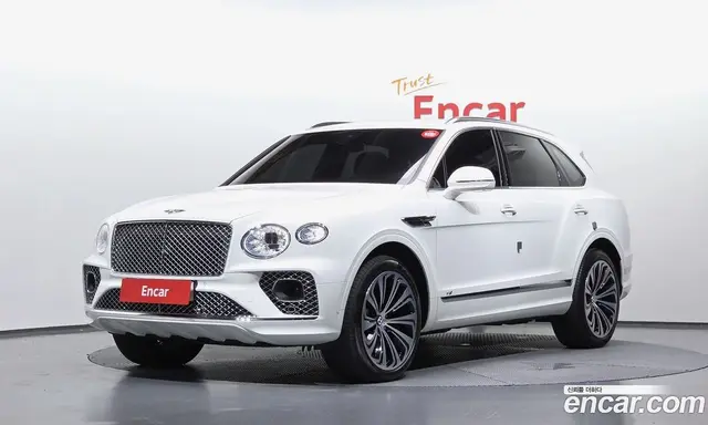 Bentley Bentayga 2022 4.0 автомат (гидро), миниатюра 1