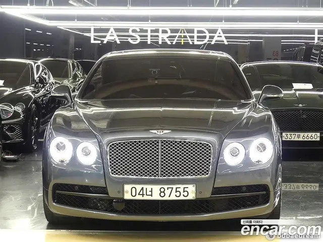 Bentley Flying Spur 2017 4.0 автомат (гидро), миниатюра 1 Bentley Flying Spur 2017 4.0 автомат (гидро), миниатюра 1