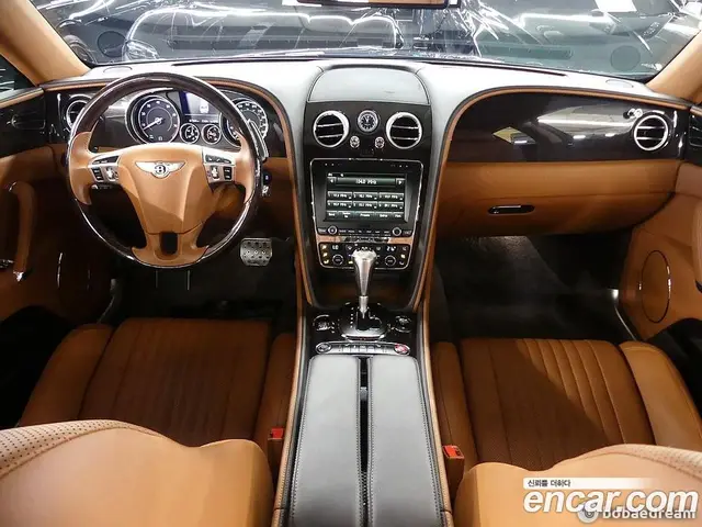 Bentley Flying Spur 2017 4.0 автомат (гидро), миниатюра 7 Bentley Flying Spur 2017 4.0 автомат (гидро), миниатюра 7