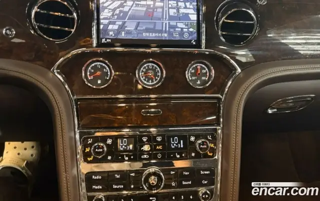 Bentley Mulsanne 2017 6.8 автомат (гидро), миниатюра 12
