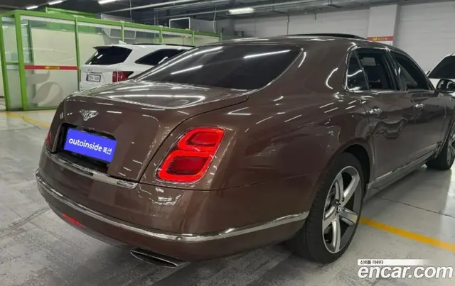 Bentley Mulsanne 2017 6.8 автомат (гидро), миниатюра 4 Bentley Mulsanne 2017 6.8 автомат (гидро), миниатюра 4