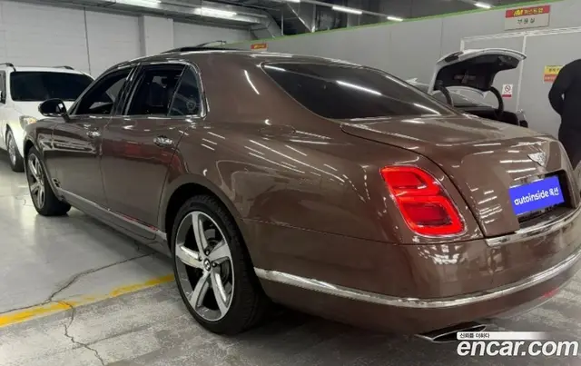 Bentley Mulsanne 2017 6.8 автомат (гидро), миниатюра 6 Bentley Mulsanne 2017 6.8 автомат (гидро), миниатюра 6