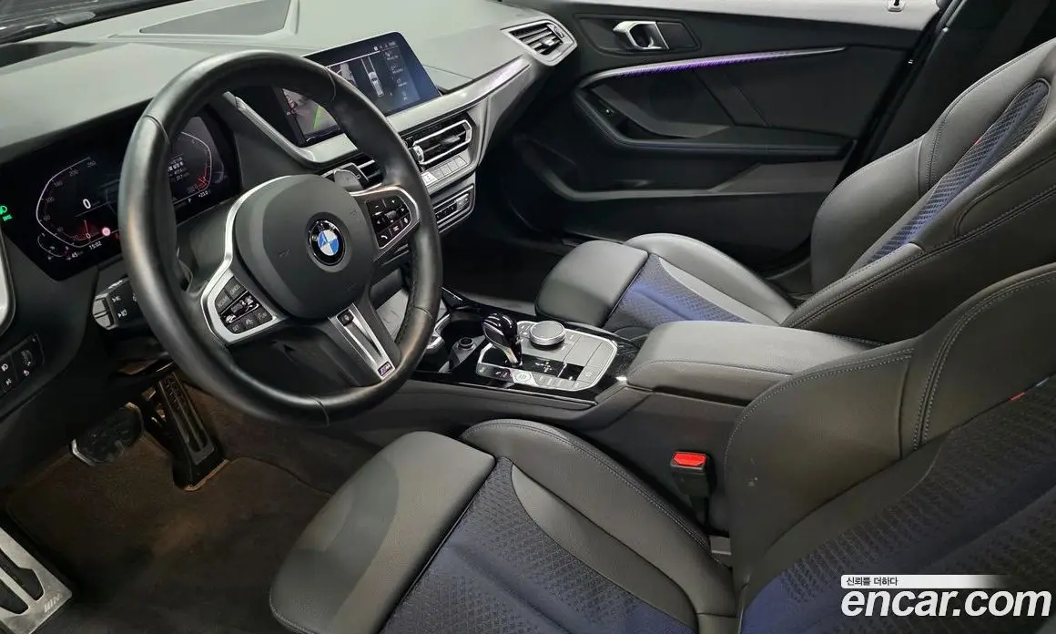 BMW 1 серия 2024 2.0 автомат (гидро), фото 15