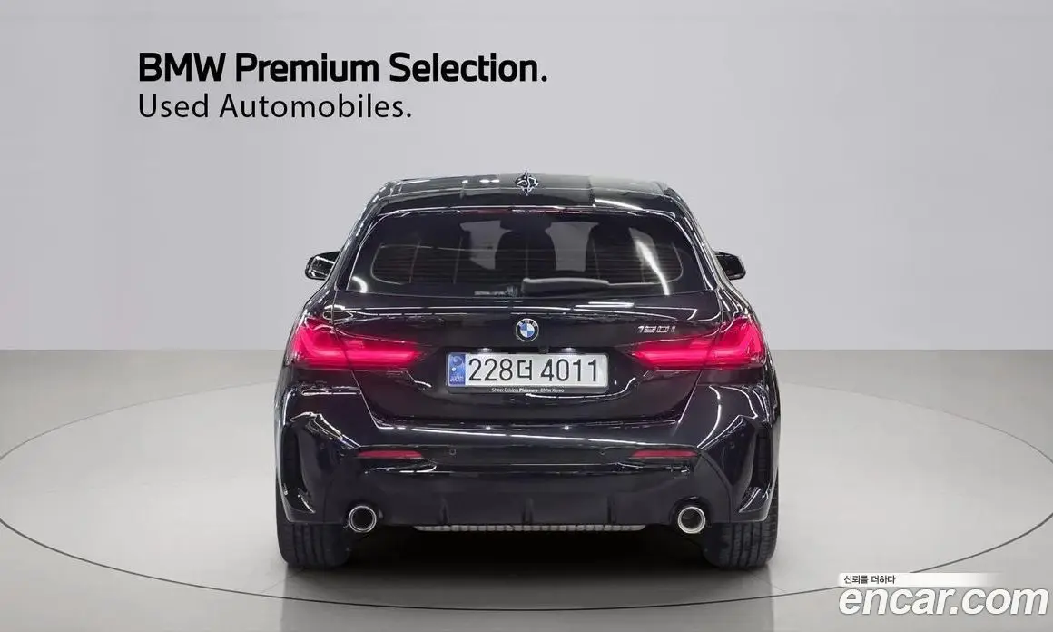 BMW 1 серия 2024 2.0 автомат (гидро), фото 4