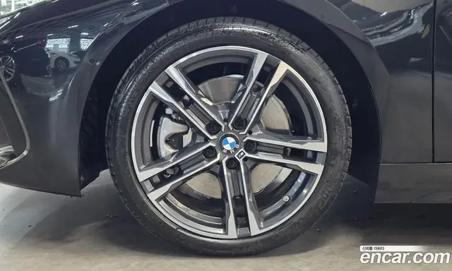 BMW 1 серия 2024 2.0 автомат (гидро), миниатюра 5