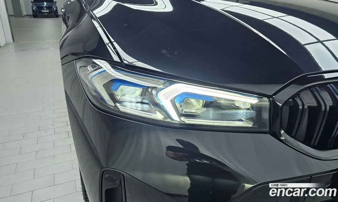 BMW 3 серия 2024 2.0 автомат (гидро), фото 8