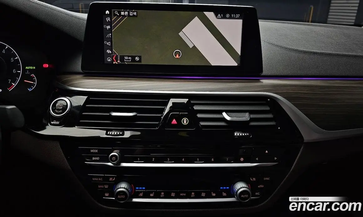 BMW 5 серия 2019 2.0 автомат (гидро), фото 14