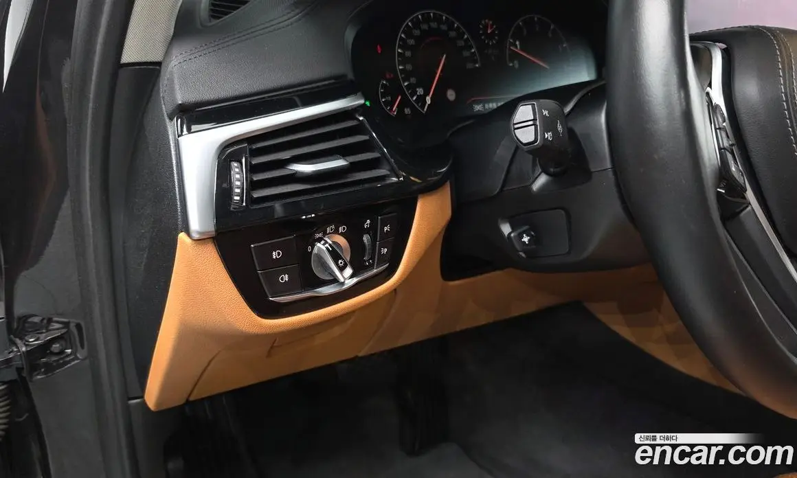 BMW 5 серия 2019 2.0 автомат (гидро), фото 18
