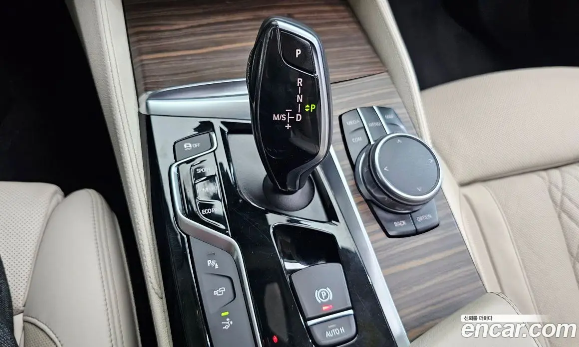 BMW 6 серия 2018 3.0 автомат (гидро), фото 12