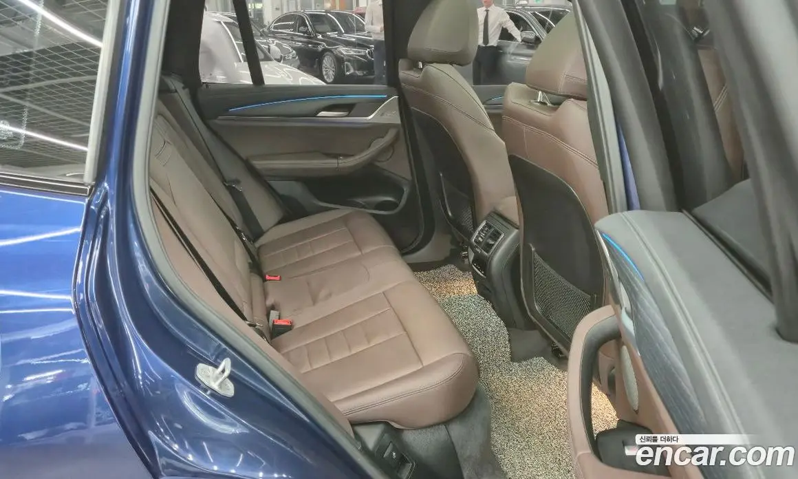 BMW iX3 2023 0.2 автомат (гидро), фото 13