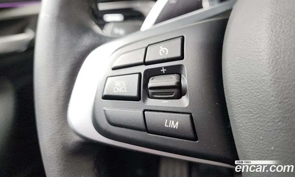 BMW X1 2022 2.0 автомат (гидро), фото 16