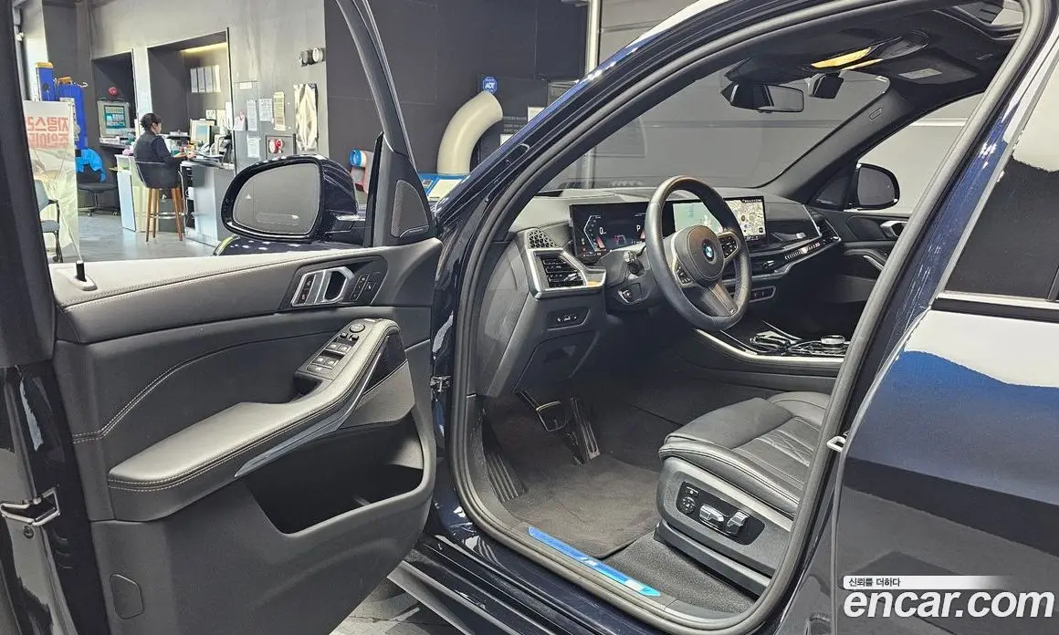 BMW X5 2024 3.0 автомат (гидро), фото 13
