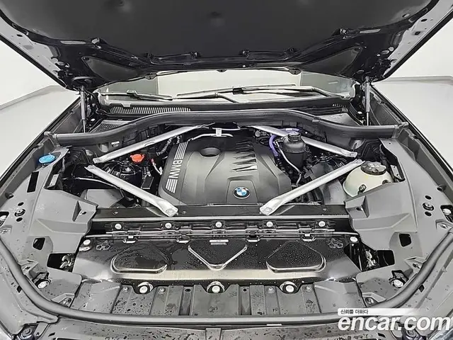 BMW X5 2025 3.0 автомат (гидро), миниатюра 5