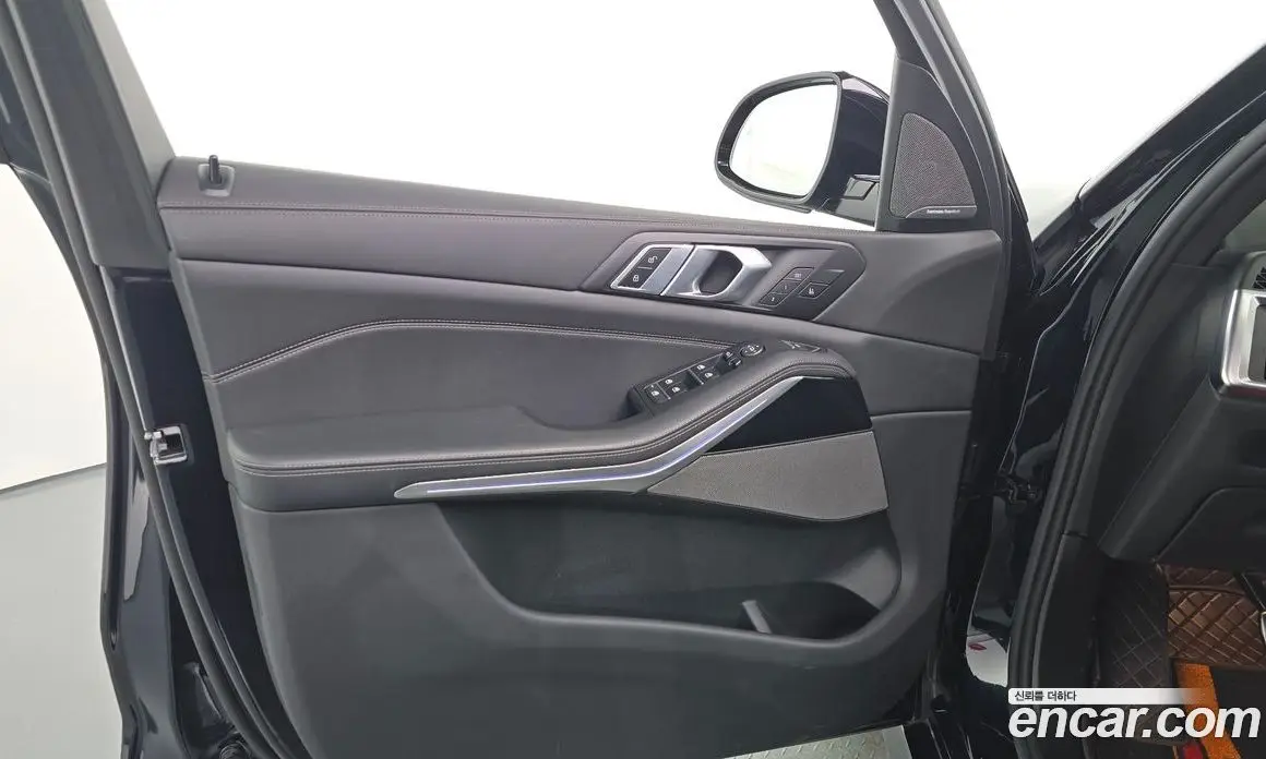 BMW X5 2025 3.0 автомат (гидро), фото 14