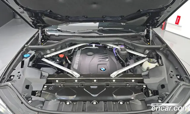 BMW X5 2025 3.0 автомат (гидро), миниатюра 6