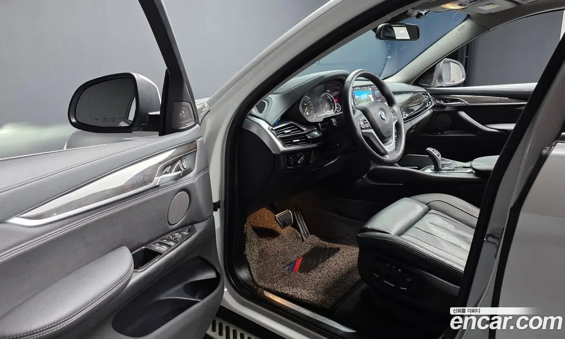 BMW X6 2019 3.0 автомат (гидро), фото 13