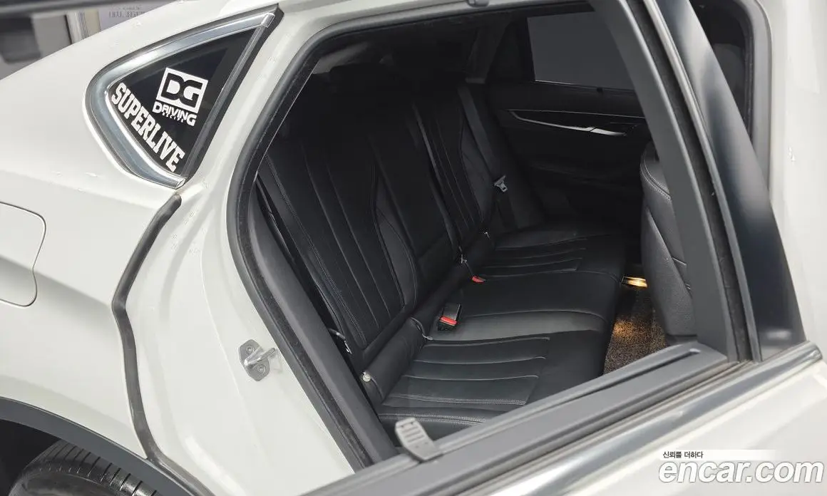 BMW X6 2019 3.0 автомат (гидро), фото 17