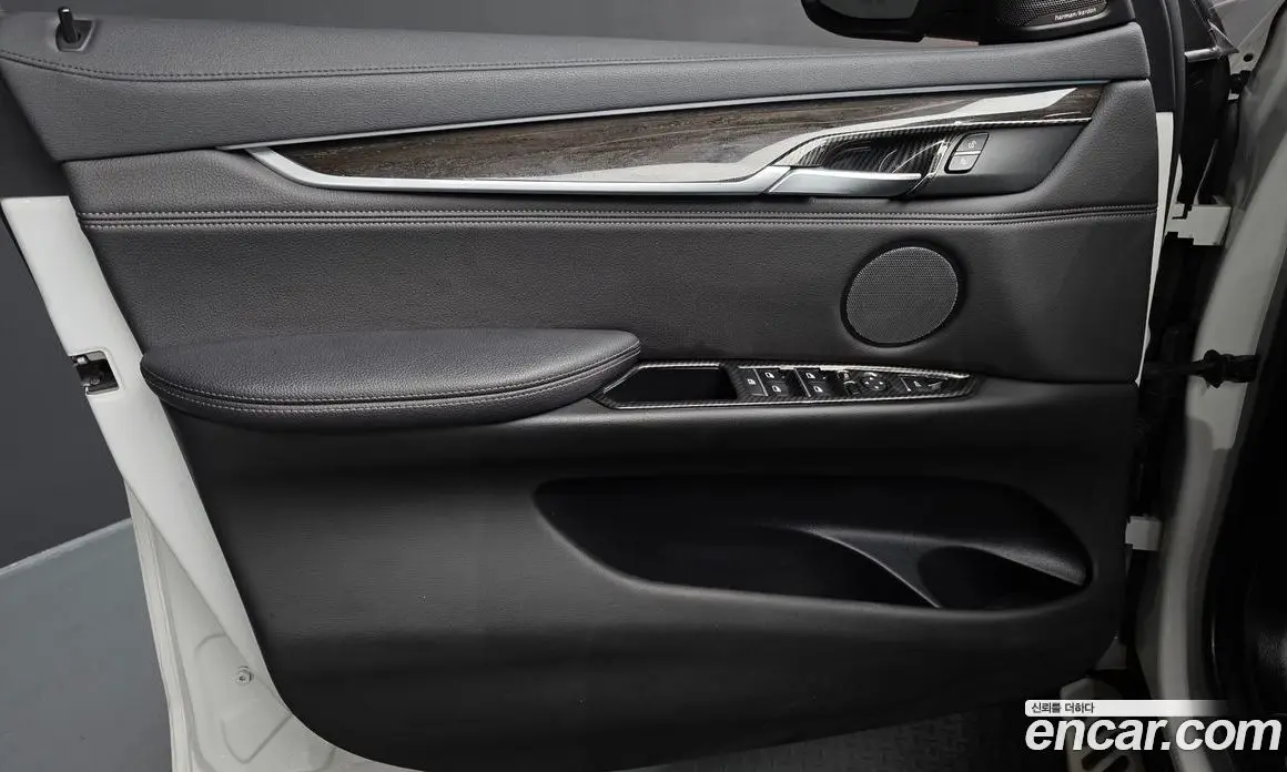 BMW X6 2019 3.0 автомат (гидро), фото 27