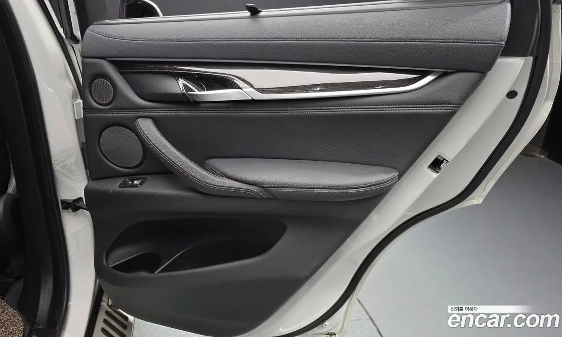 BMW X6 2019 3.0 автомат (гидро), фото 32