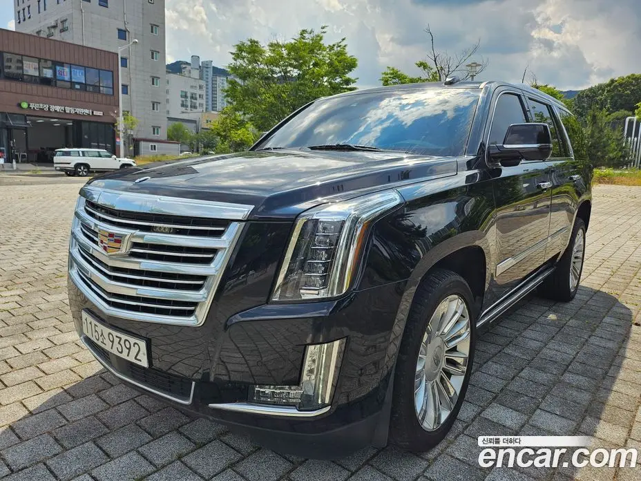 Cadillac Escalade 2019 6.2 автомат (гидро), фото 2 Cadillac Escalade 2019 6.2 автомат (гидро), фото 2