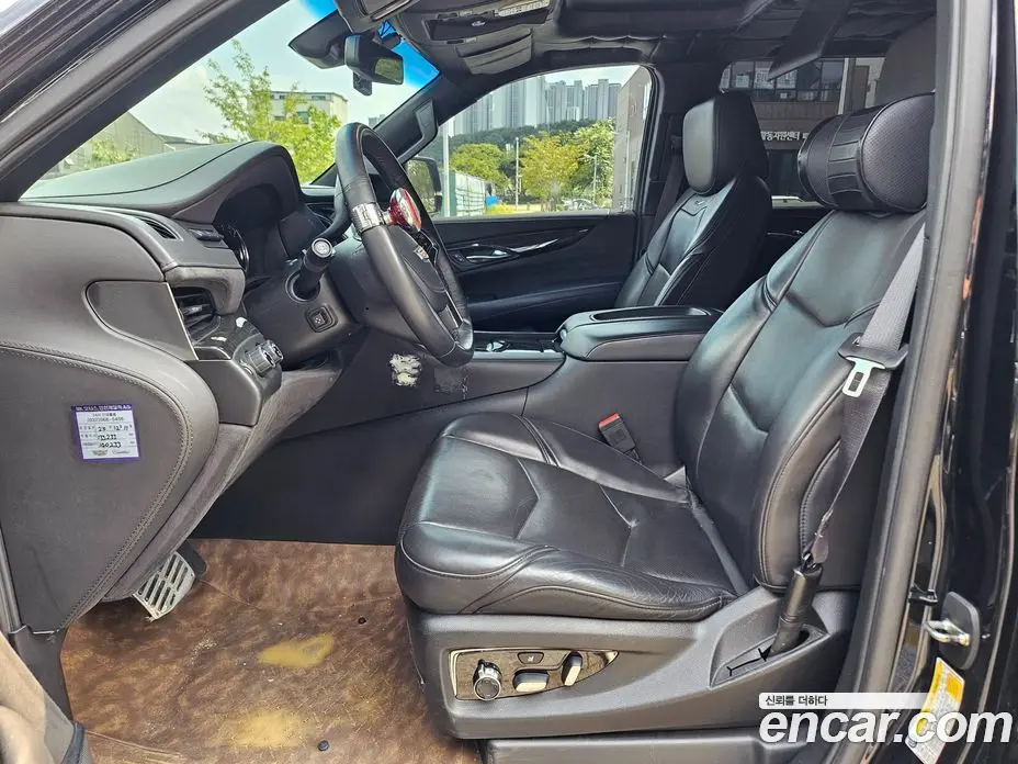 Cadillac Escalade 2019 6.2 автомат (гидро), фото 12 Cadillac Escalade 2019 6.2 автомат (гидро), фото 12