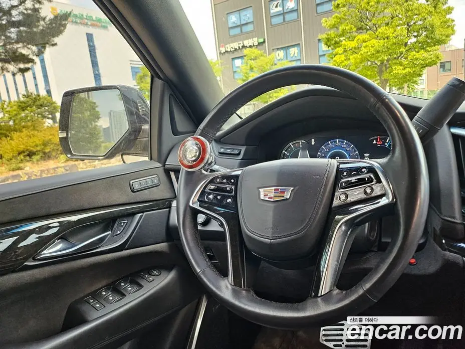 Cadillac Escalade 2019 6.2 автомат (гидро), фото 18 Cadillac Escalade 2019 6.2 автомат (гидро), фото 18