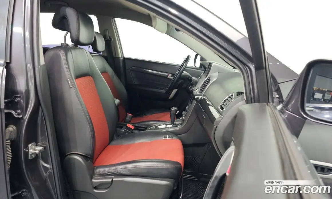 Chevrolet Captiva 2013 2.0 автомат (гидро), фото 16