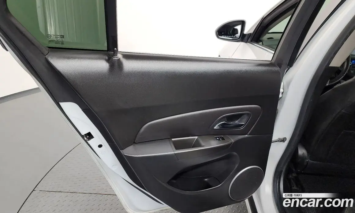 Chevrolet Cruze 2012 2.0 автомат (гидро), фото 15