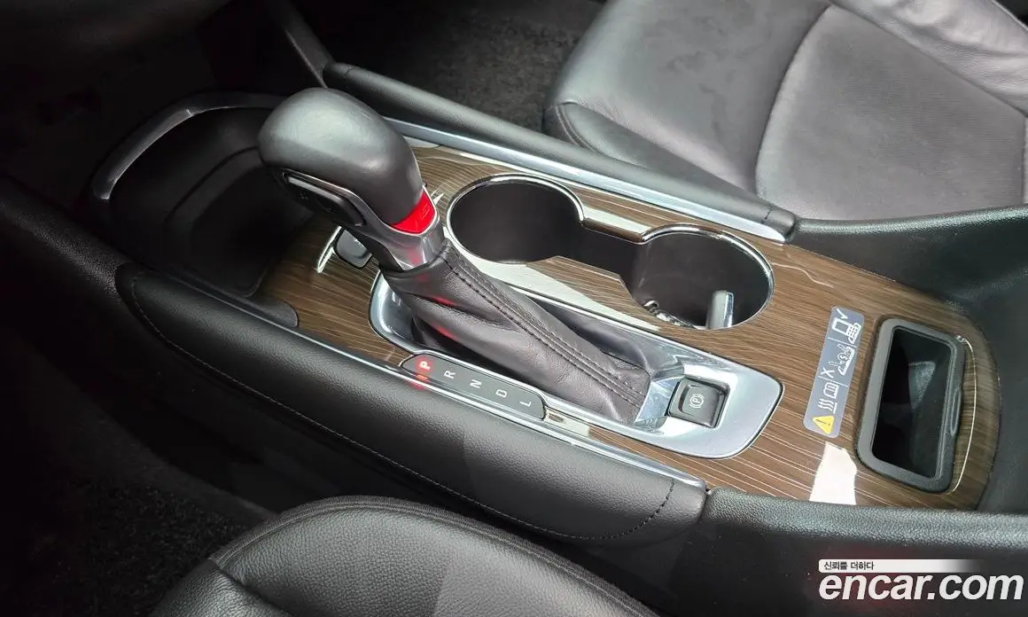 Chevrolet Malibu 2016 2.0 автомат (гидро), фото 12