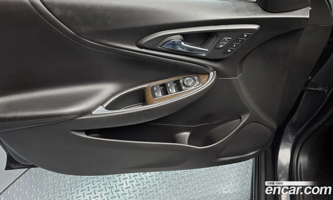 Chevrolet Malibu 2016 2.0 автомат (гидро), фото 14