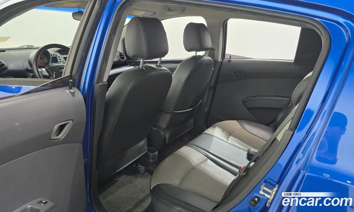 Chevrolet Matiz 2011 1.0 механика, фото 12