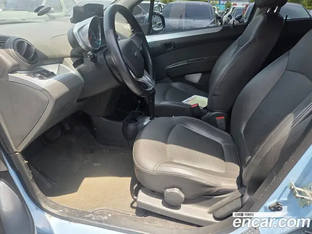 Chevrolet Spark 2013 1.0 автомат (гидро), миниатюра 5