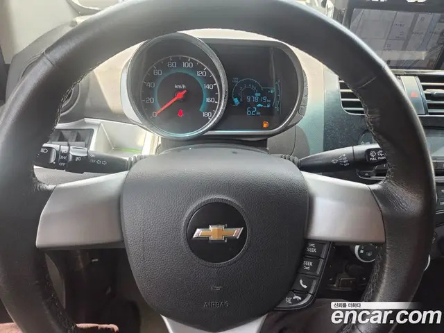 Chevrolet Spark 2013 1.0 автомат (гидро), миниатюра 7