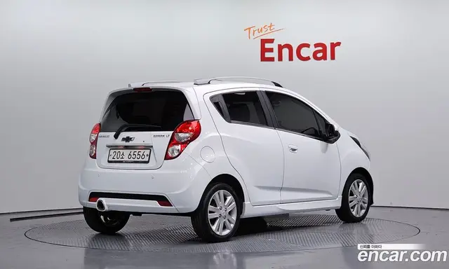 Chevrolet Spark 2014 1.0 автомат (гидро), миниатюра 2