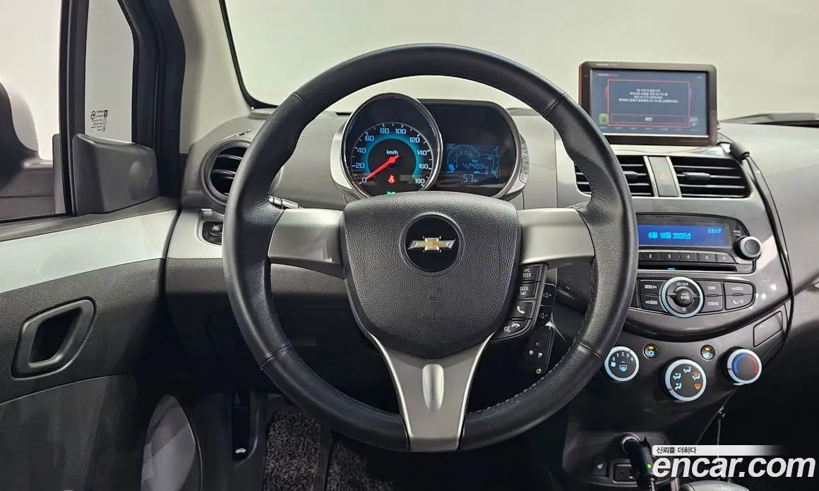Chevrolet Spark 2014 1.0 автомат (гидро), фото 13