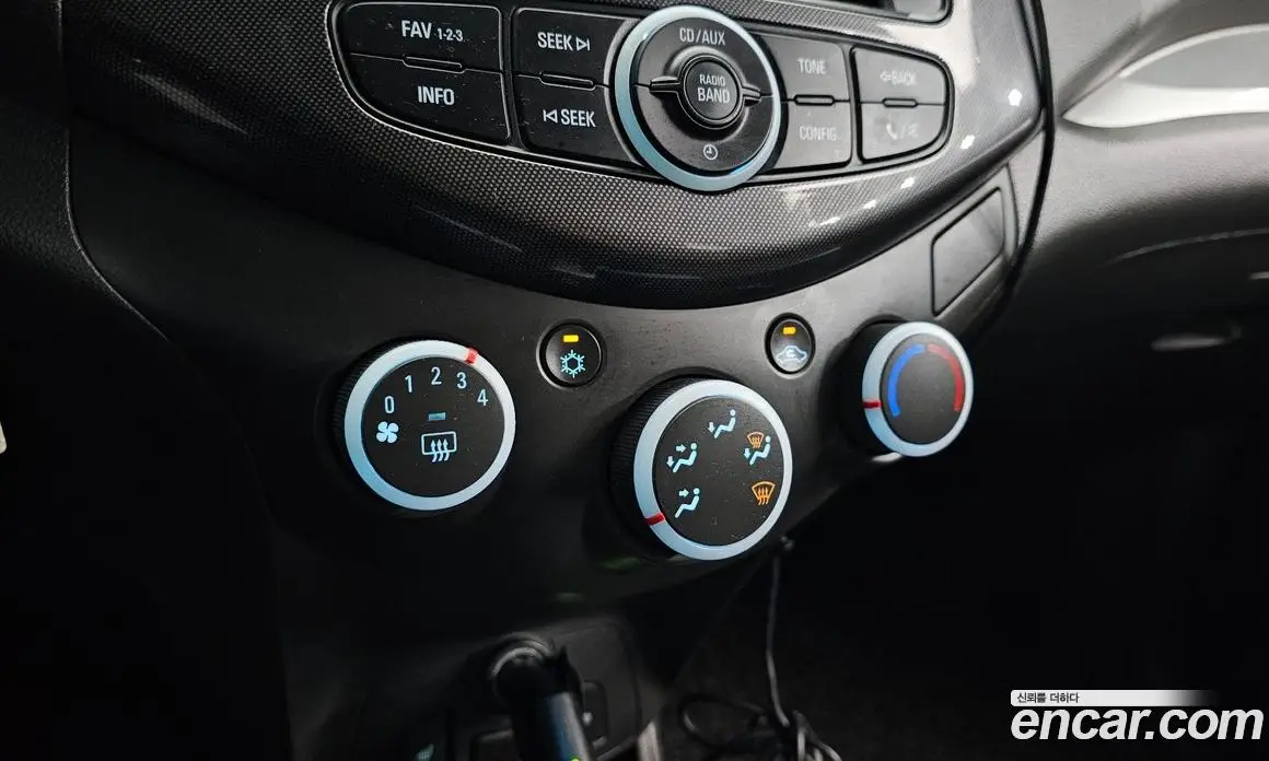 Chevrolet Spark 2014 1.0 автомат (гидро), фото 17