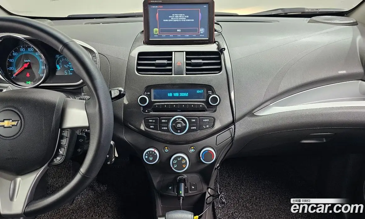 Chevrolet Spark 2014 1.0 автомат (гидро), фото 20