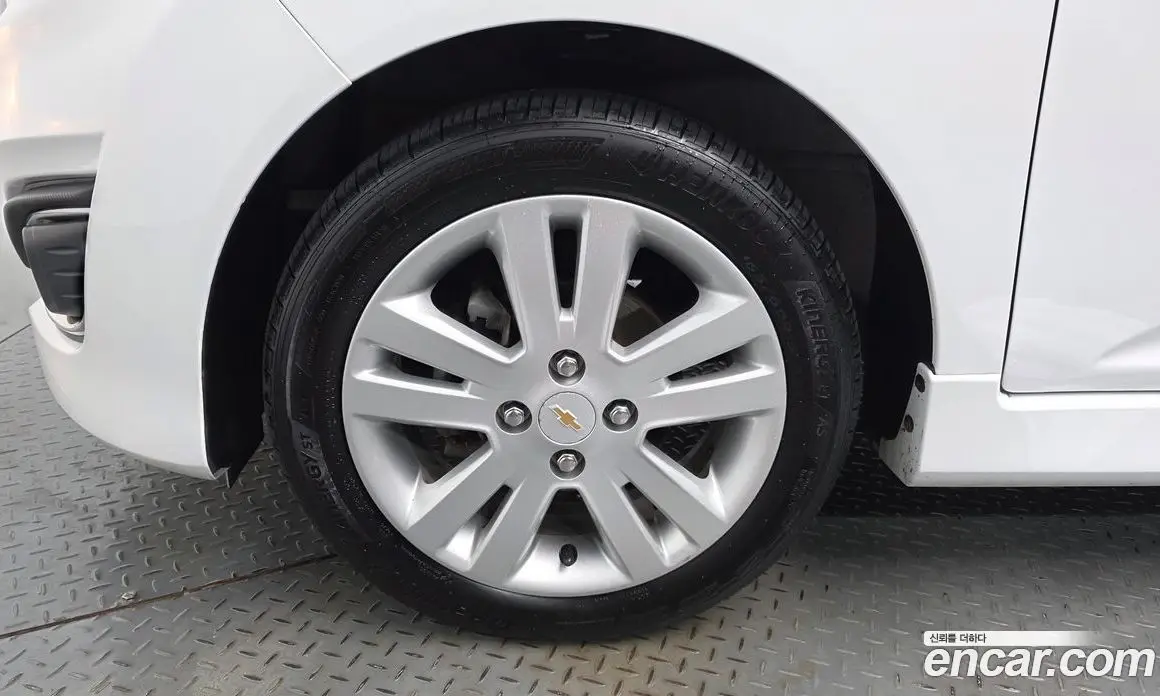Chevrolet Spark 2014 1.0 автомат (гидро), фото 5