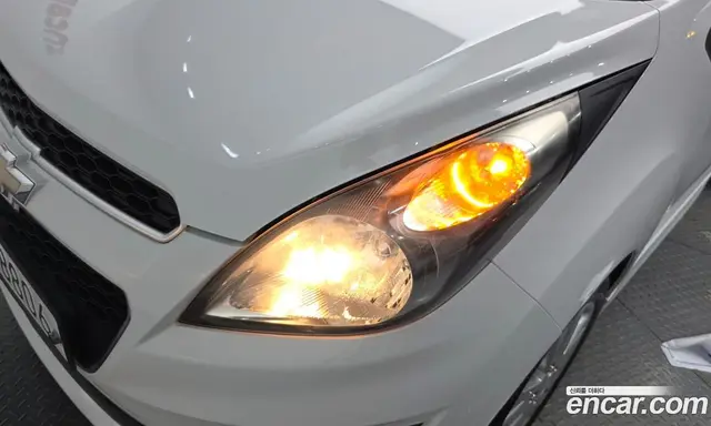Chevrolet Spark 2014 1.0 автомат (гидро), миниатюра 8